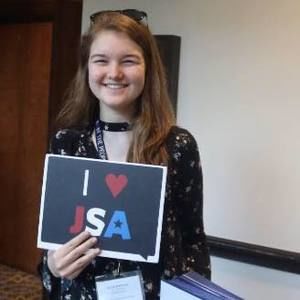 Meet your Posher, Sarah